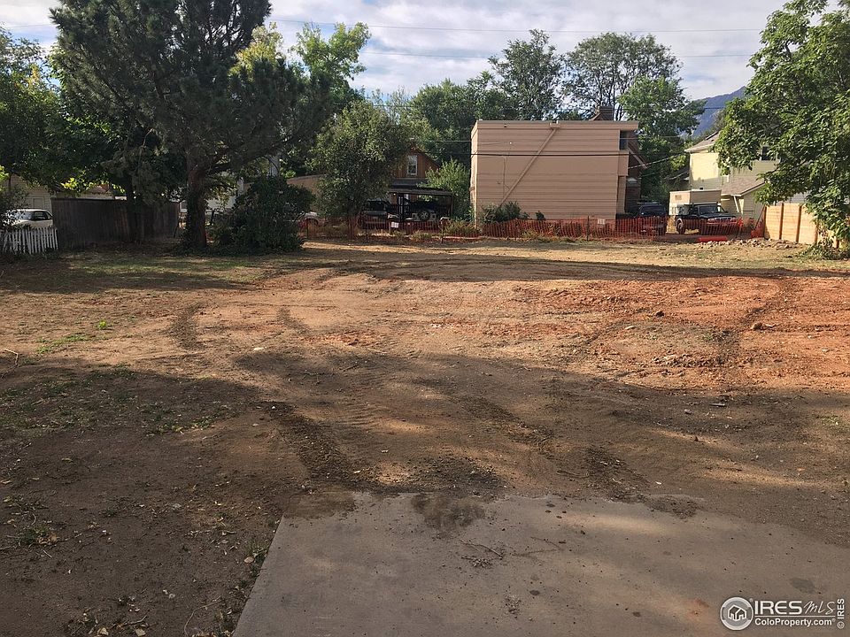 2nd image of 2122 Goss Cir W