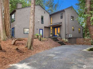 9238 50th Place W, Mukilteo, WA 98275