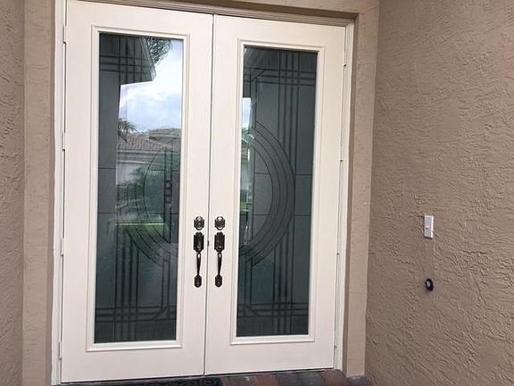 Julia New Front Etched Glass Insert Door