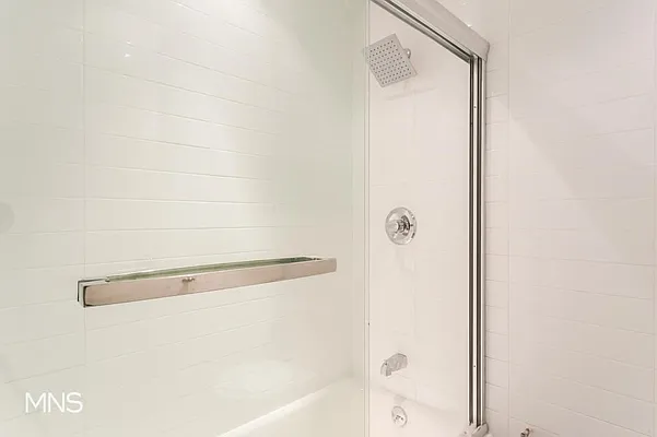 Rented by MNS Marketing | media 17