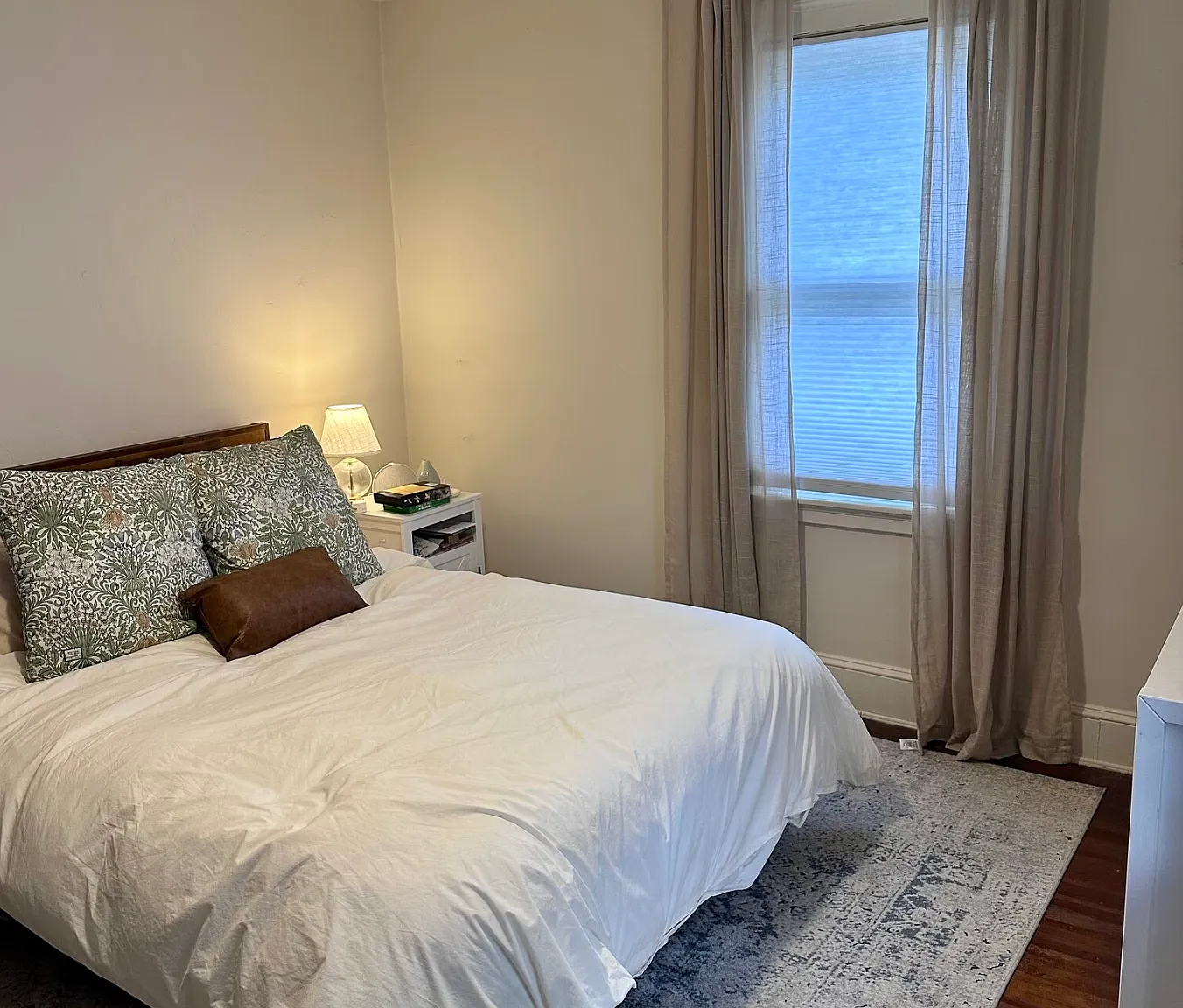 2 bed, 1100 sqft, $1,100 — Photo 3