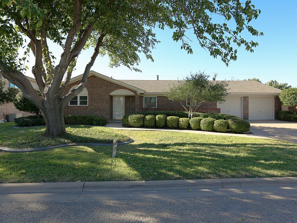 1st image of 2317 Darrell Dr