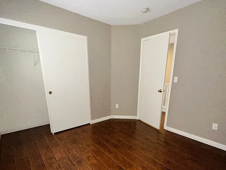 7989 Hilltop Windmill St — Photo 12