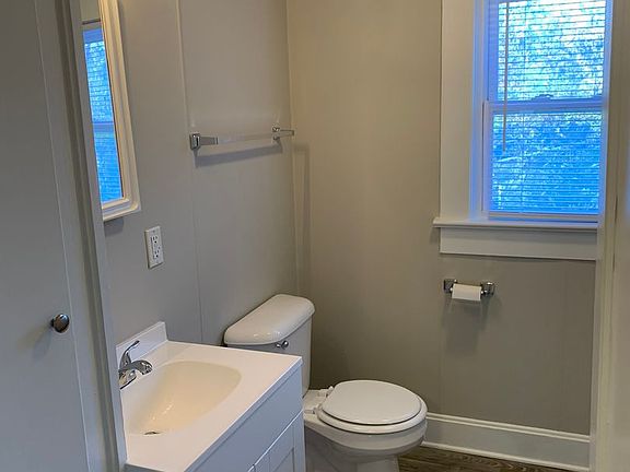 5th image of 1344 Saint Regis Dr