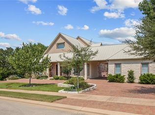 3016 Hickory Ridge Cir, Bryan, TX 77807