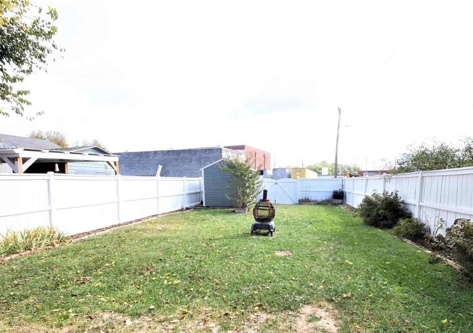 Updated Downtown Frederick Property in prime location available mid August! — Photo 3