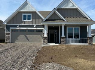 10967 Harbor Ln N, Osseo, MN 55369