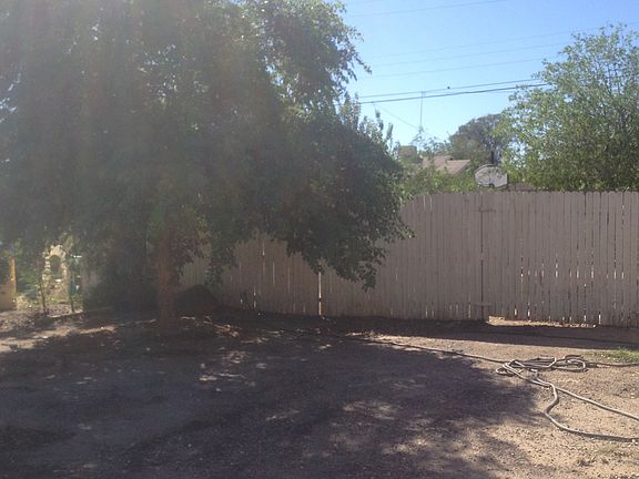 3rd image of 14202 N Palm St