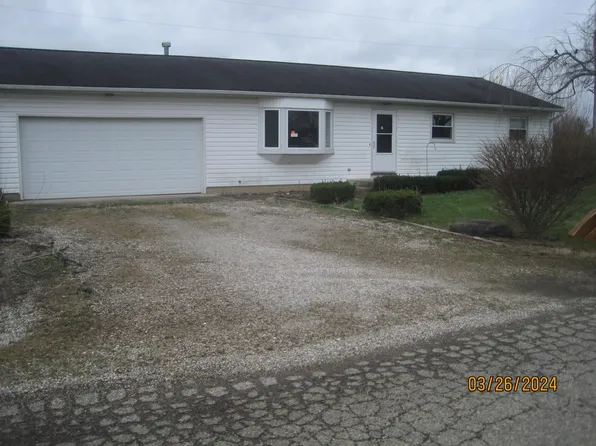 307 Spruce St #62, Williamsport, OH 43164