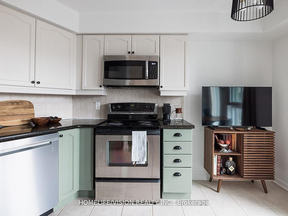 1st image of 18 Valley Woods Rd #902