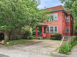 7 Oliver Rd, Watertown, MA 02472