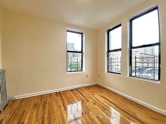 5th image of 200 W 145th St APT 14