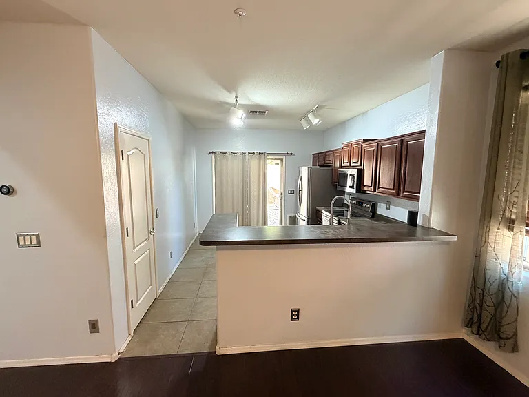 3821 E Flower Ct — Photo 3