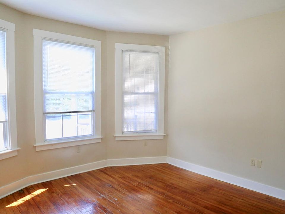 Front bedroom