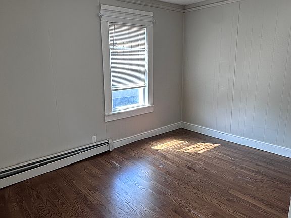 5th image of 10 Porter St #2