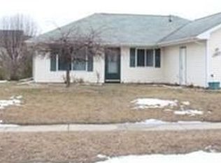 1905 Brentwood Dr, Mount Pleasant, MI 48858