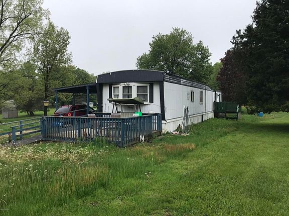 4th image of 2848 Hillcrest Dr