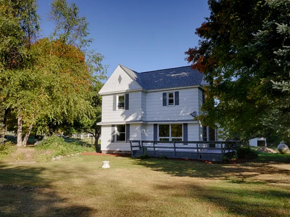 7654 Sears Rd, Horton, MI 49246