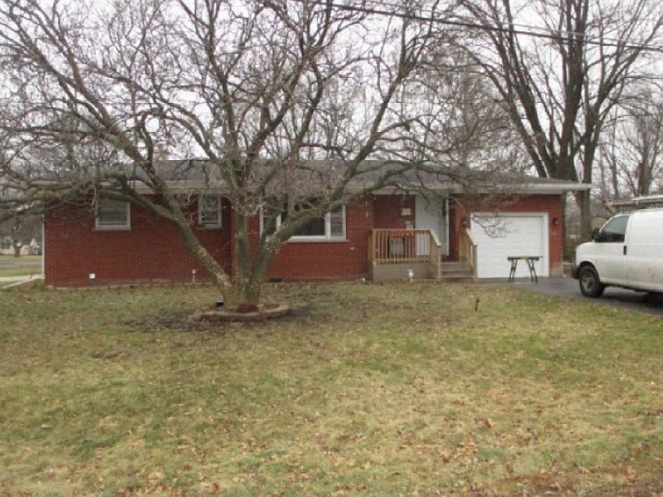 1st image of 22000 Millard Ave