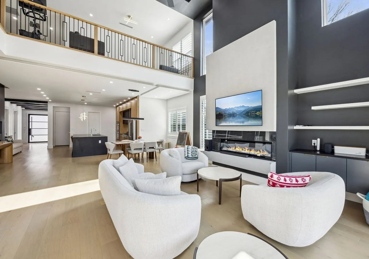 Luxurious 6BR House in Dallas — Photo 3