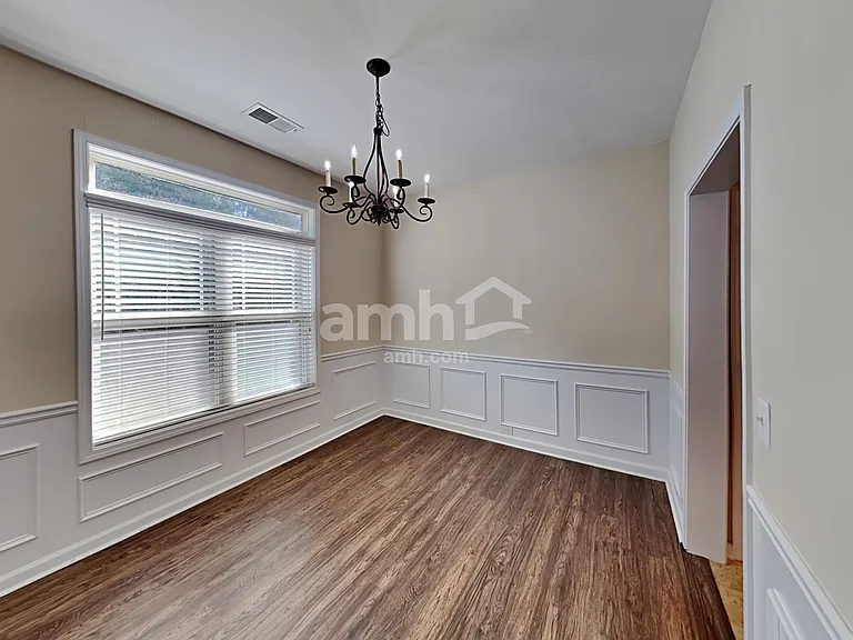 302 Harmony Lake Dr — Photo 6