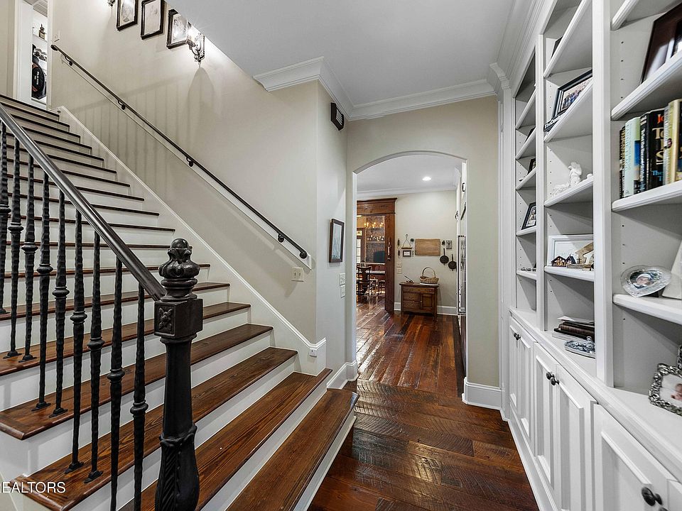 28th image of this home