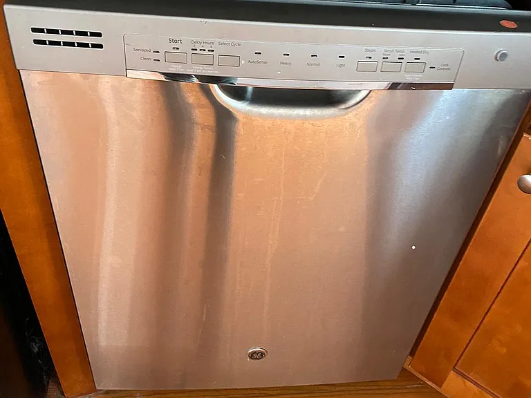 Stainless steel dishwasher