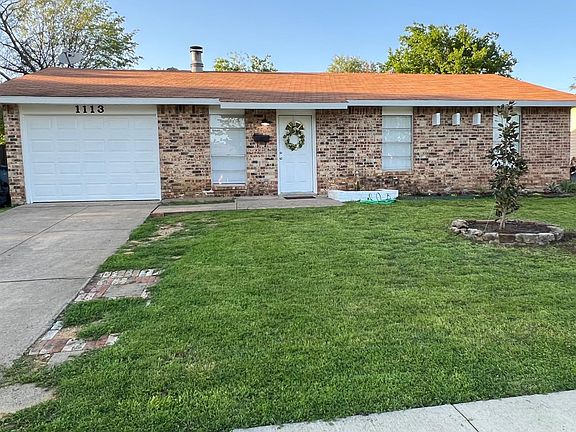 2nd image of 1113 Springwood Dr