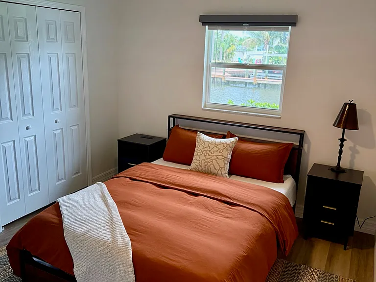 8719 Tahiti Ln — Photo 14