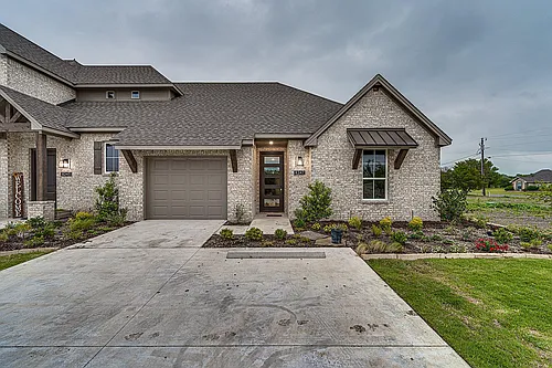 8247 Heritage Glen Dr #1 Photo 1