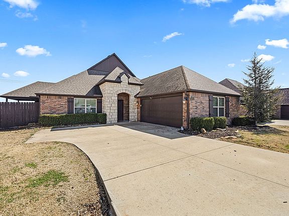 3rd image of 5703 SW Gunstock Rd