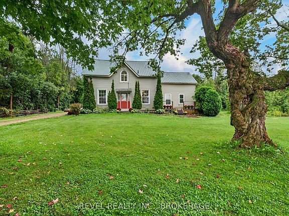 2nd image of 275 Haig Rd