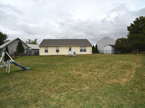 5th image of 1233 Meadowood Dr
