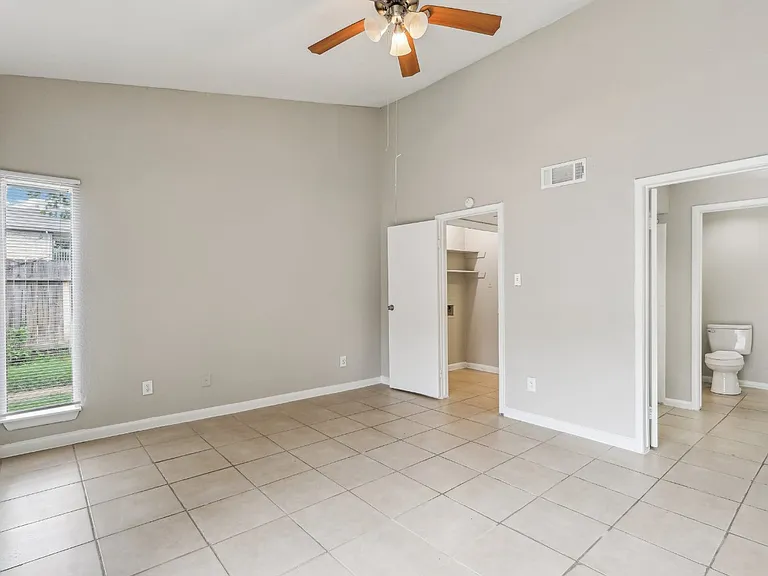 Golden Village Townhomes — Photo 36