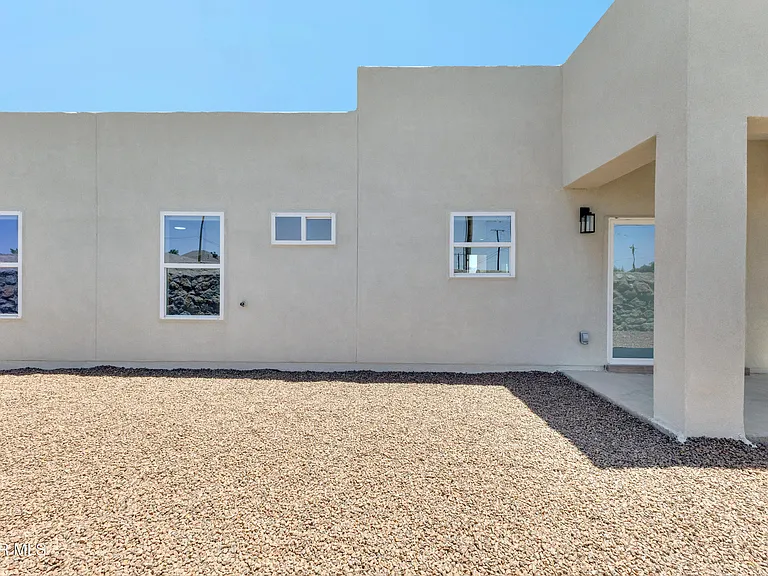 5981 Ruidoso Downs St — Photo 32