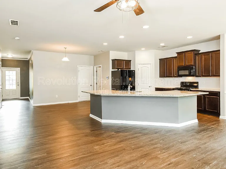 20 Susie Creek Ln — Photo 4