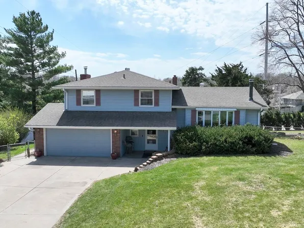 12331 Grey Fawn Dr, Omaha, NE 68154