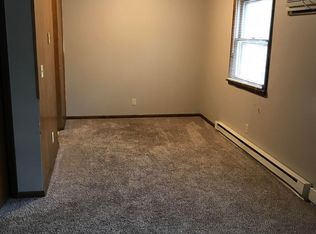 1303 Mitchem Dr APT 6, Urbana, IL