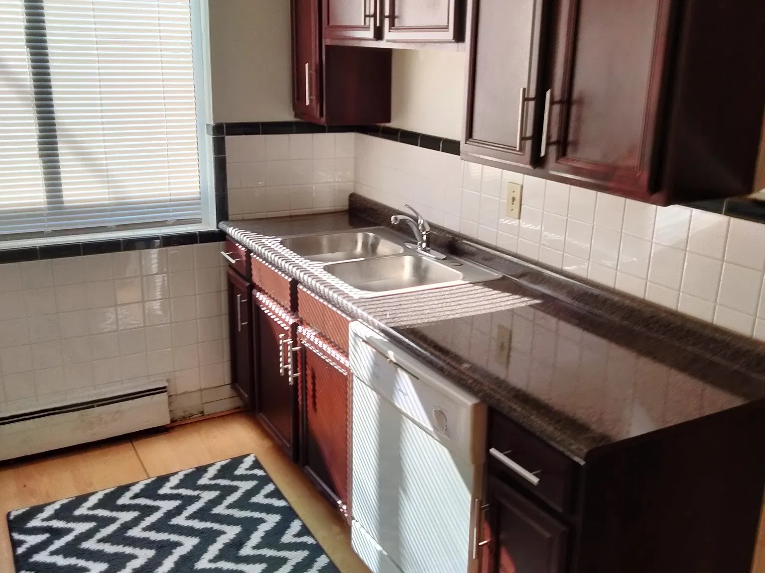 1 bed, 775 sqft, $895 — Photo 2
