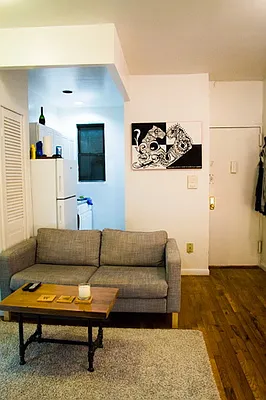 Rented by S&H Equities | media 49