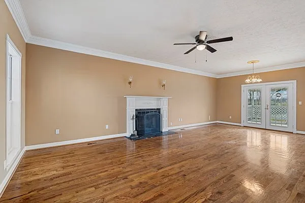1150 Lee Road 250 — Photo 8