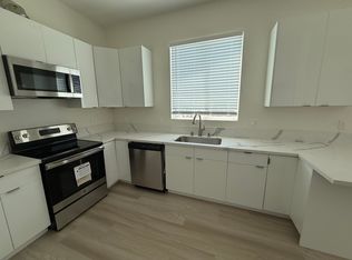 7246 N Fair Ave, Sun Valley, CA 91352