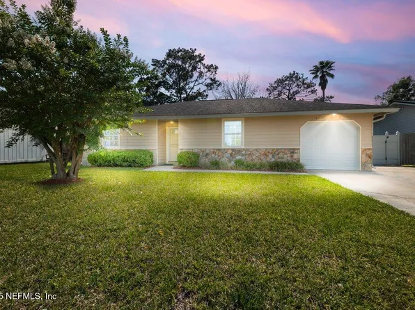 1872 SHANNON LAKE Drive, Middleburg, FL 32068