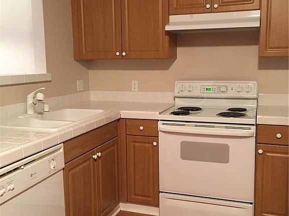 3rd image of 30875 Sr 20 APT G1