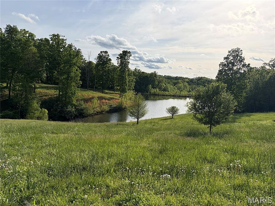 1st image of 726 County Road 612