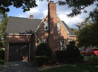 37 Bangor St, Springfield, MA 01118