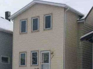 909 N Central Ave, Duluth, MN 55807