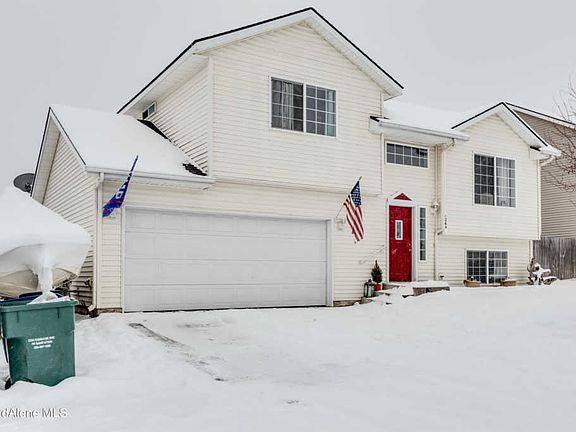 3rd image of 1264 E Cactus Ave