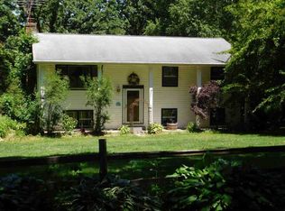 250 Rockton Rd, Roscoe, IL 61073