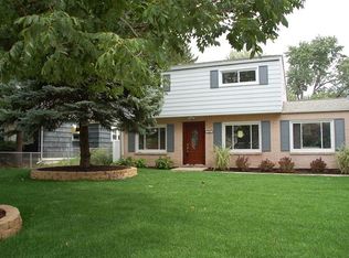 731 N Van Auken St, Elmhurst, IL 60126